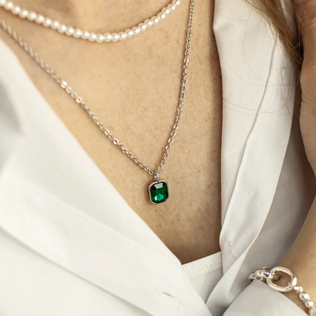 Колье Fiore Luna EMERALD BCN08992-07