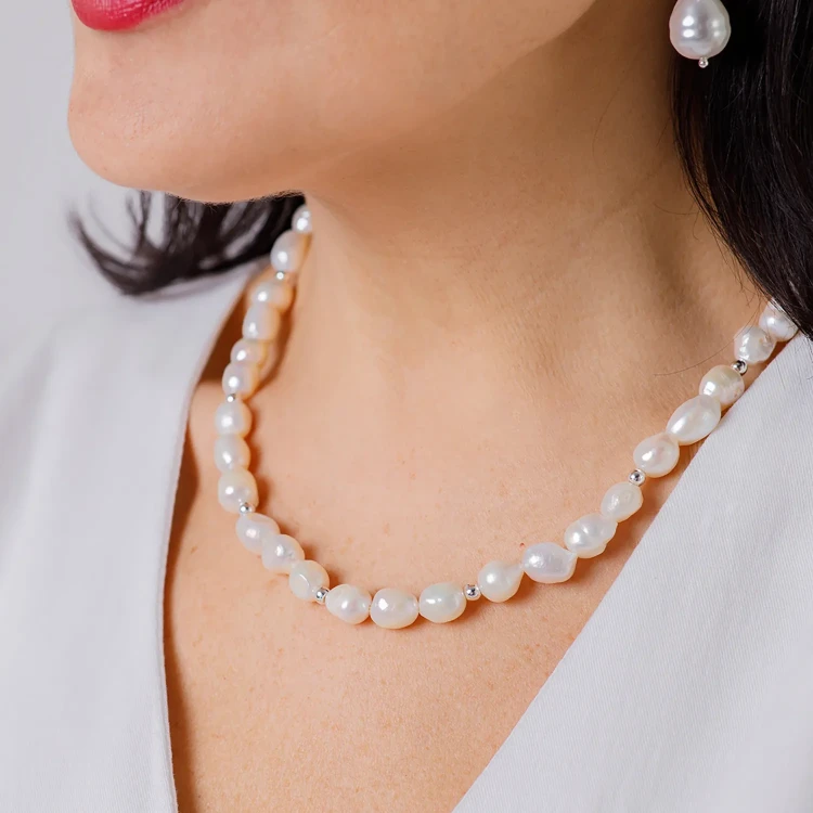 Колье Fiore Luna String of Pearls Сarabiner BL4506 S