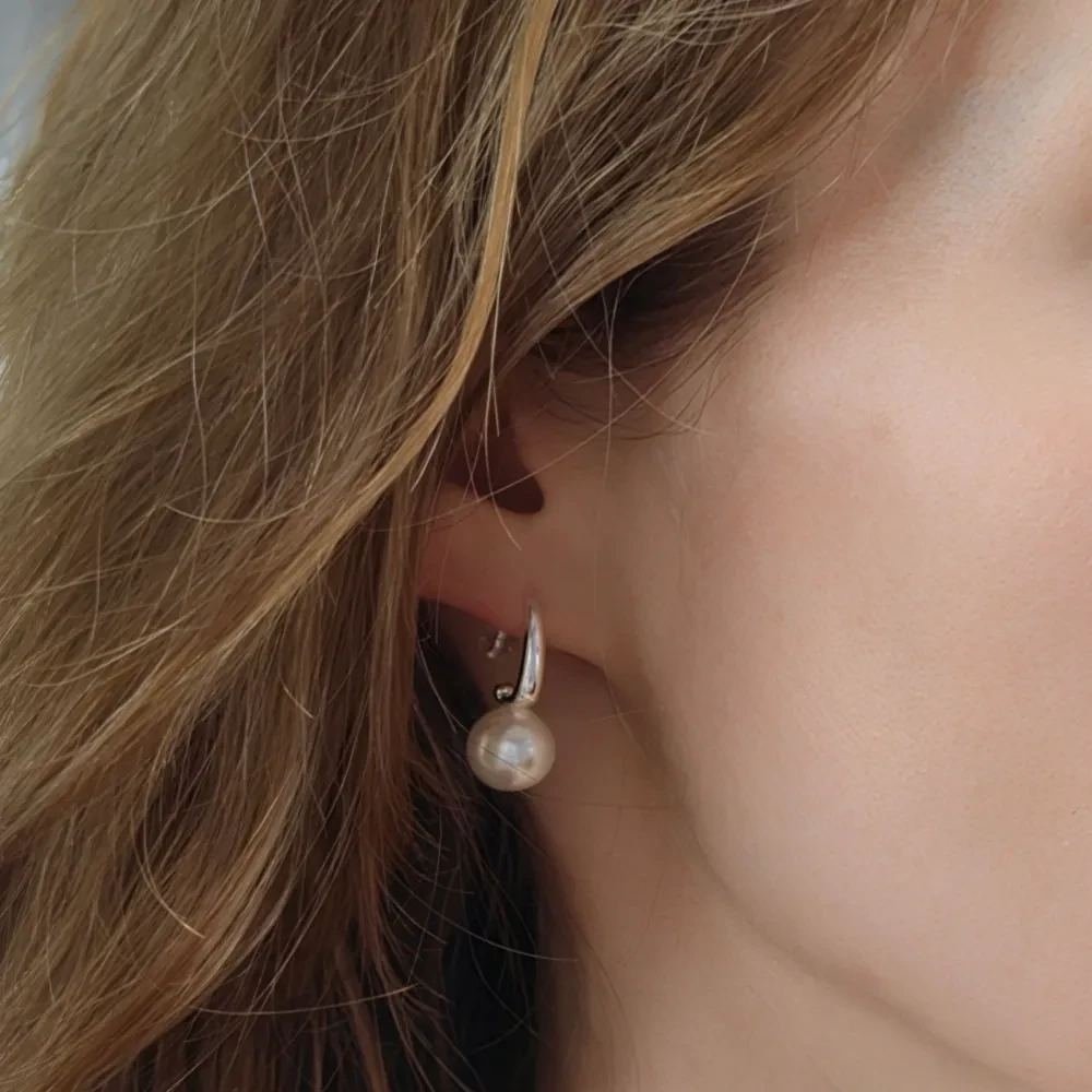 Серьги Fiore Luna WHITE PEARL ABE29654-02 S