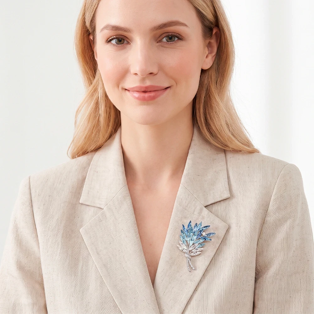 Брошь Букет crystal blue xr16767 BL/S Fiore Luna