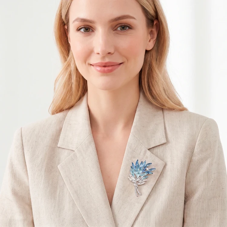 Брошь Букет crystal blue xr16767 BL/S Fiore Luna
