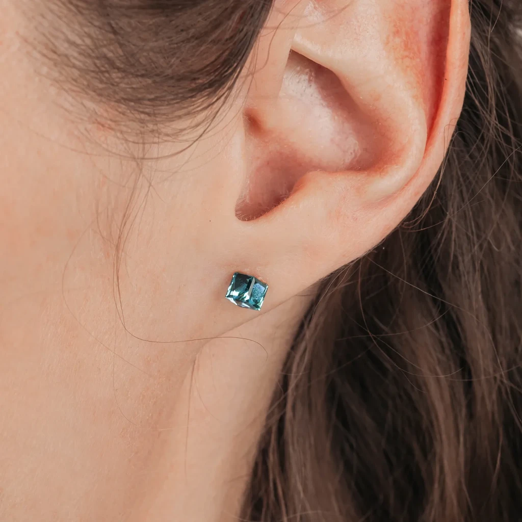 Пусеты Crystal Sky Blue SWE0127/1 SB S