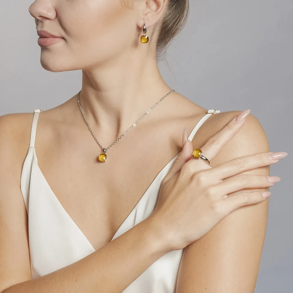 Кольцо Qudo Firenze light topaz 19 мм 611927 BR/RG