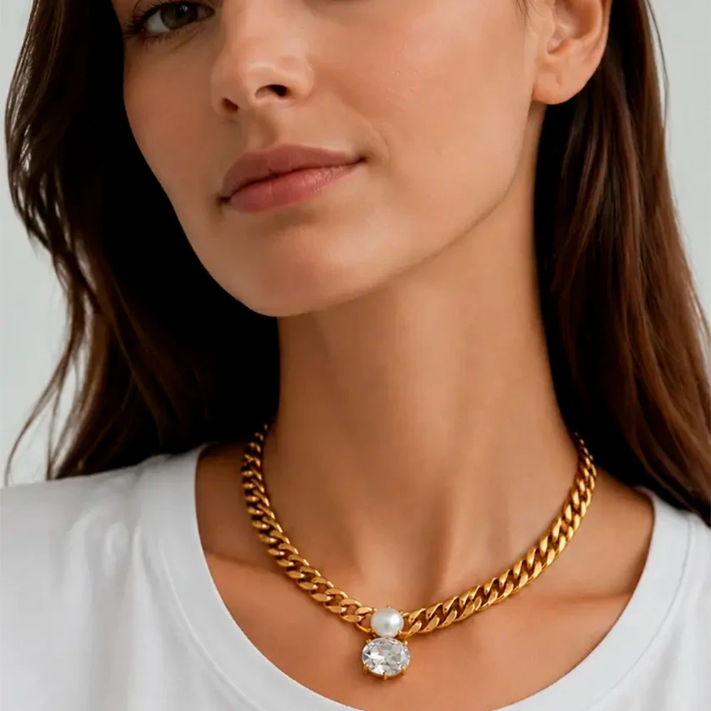 Колье HOLL SG CRYSTAL_WHITE PEARL 490027 Dyrberg Kern