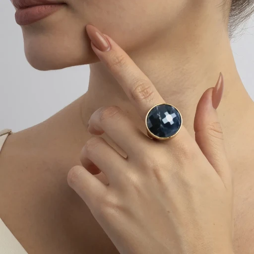 Кольцо Possebon  pearl sodalite 19 мм K1155.22/19.0 BL/G