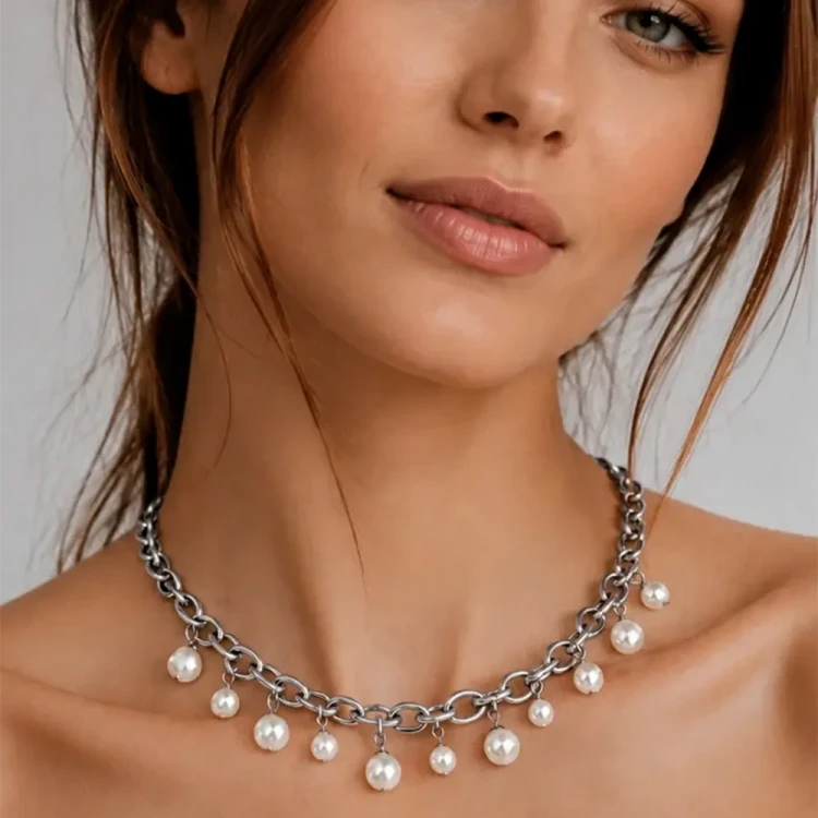 Колье  ELENA/N SS WHITE PEARL 490138 Dyrberg Kern