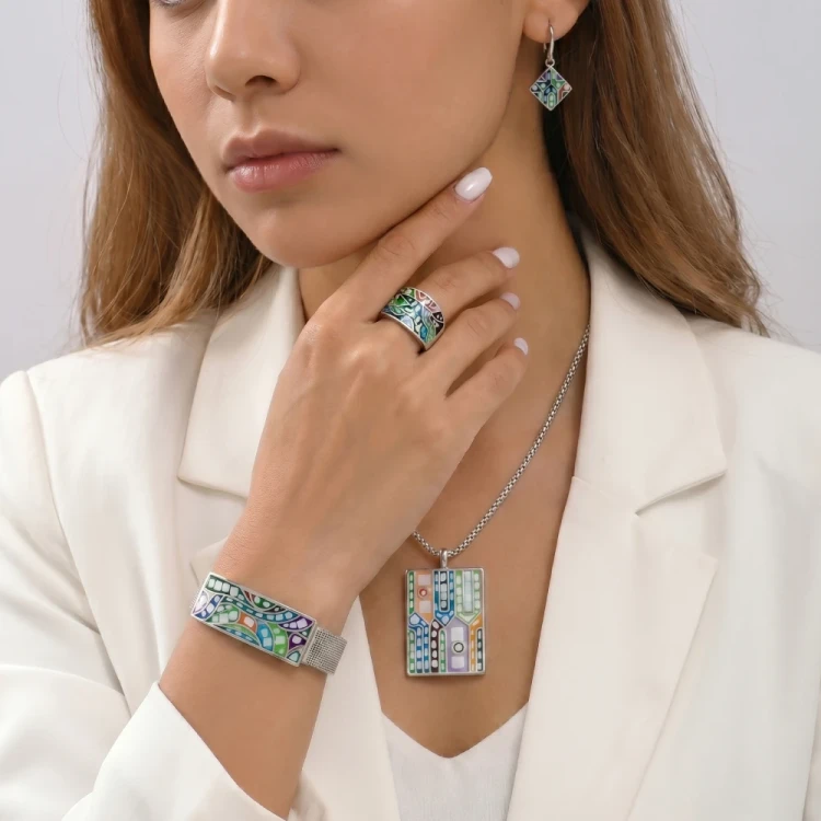 Браслет Fiore Luna на металлическом ремешке CB03600-4 M