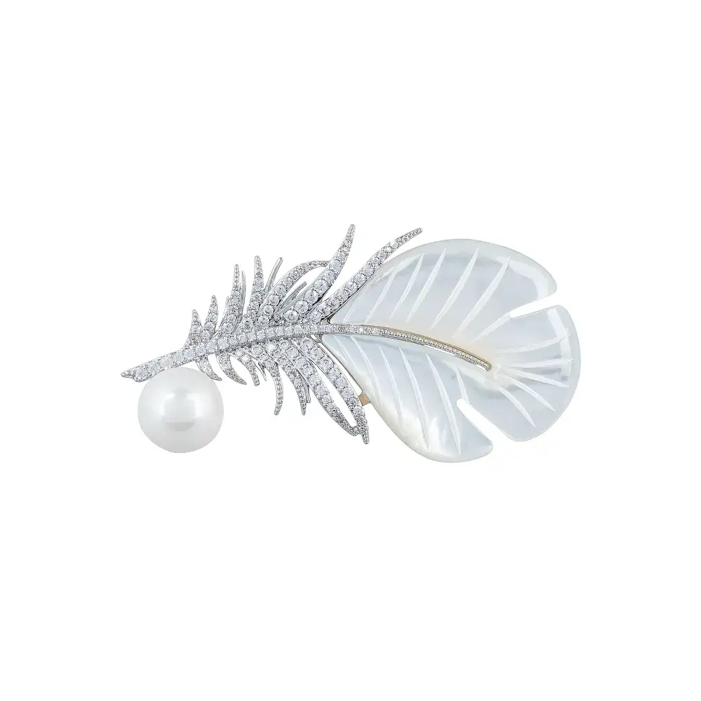 Брошь Shadore Перо Natural shell + Artificial pearl XR07613A1 S