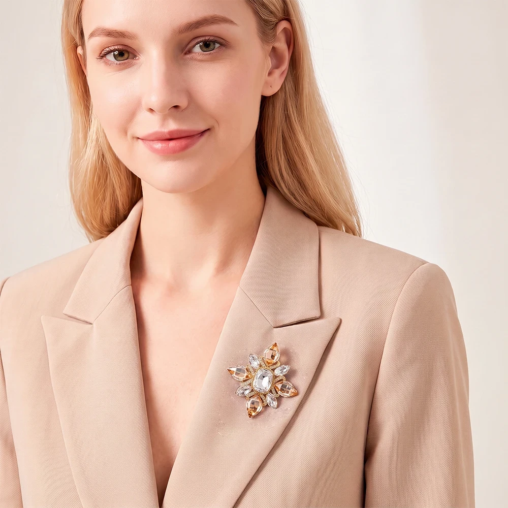 Брошь Icon crystal champagne BR14908 BR/G Fiore Luna