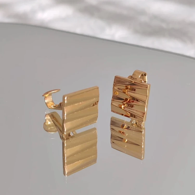 Серьги- клипсы Coeur de Lion Gold 0141/22-1600
