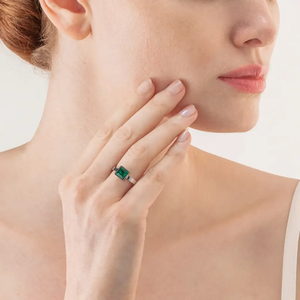 Кольцо Coeur de Lion Dark Green-Silver 0500/40-0548 60