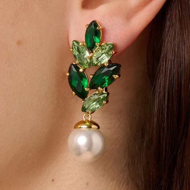 Серьги Dyrberg Kern BALETE SG GREEN_WHITE PEARL 470027