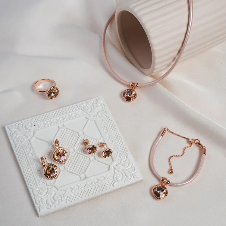 Fiore Luna Пусеты Vintage Rose A1909.5 R/RG